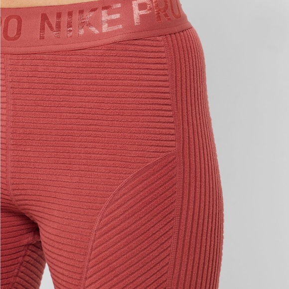 💓 Nike Pro Training Leggings 💓 - Picture 7 of 8